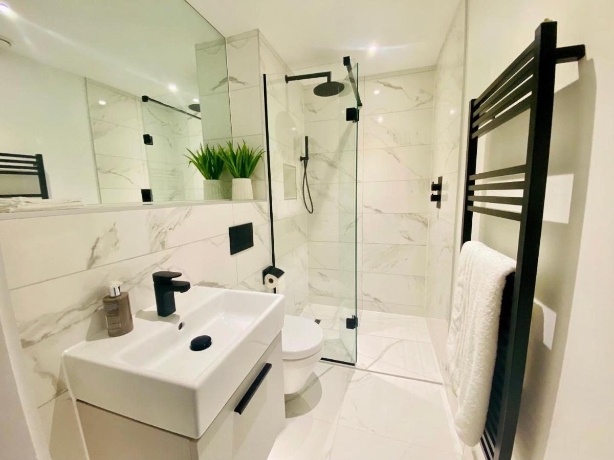 10 Bootham House - Luxury City Centre Apartment With Free Parking For One Car York Extérieur photo
